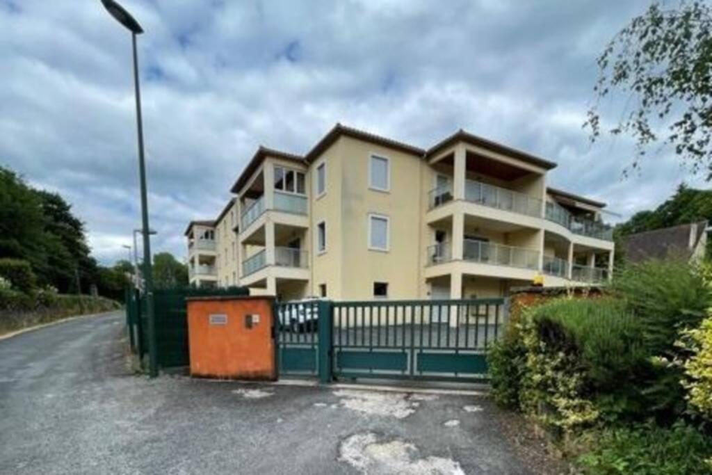 Apartament L'Evasion - Draps Compris, Climatisation, Parking Sarlat-la-Canéda Zewnętrze zdjęcie